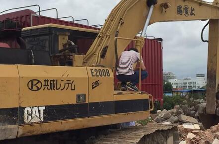 芭乐视频APP黄下载廠：卡特E200B回轉無力故障